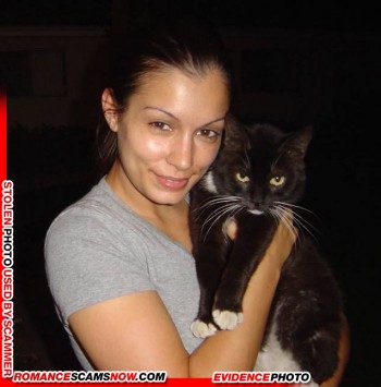 Aria Giovanni - Stolen Photos Used By Scammers - Impersonation Victim 94