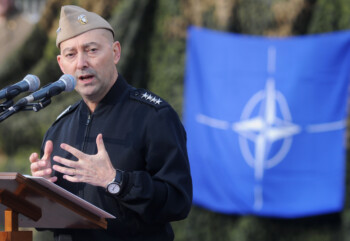 Another Stolen Identity Used To Scam Women : Admiral James G. Stavridis 3